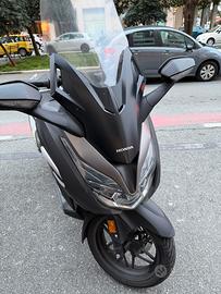 Honda forza 350 uniproprietario