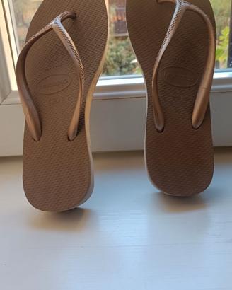ciabattine Havaianas con zeppa