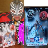 Rey Mysterio Action Figure Autografata.