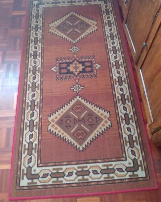 tappeto tipo preghiera €10