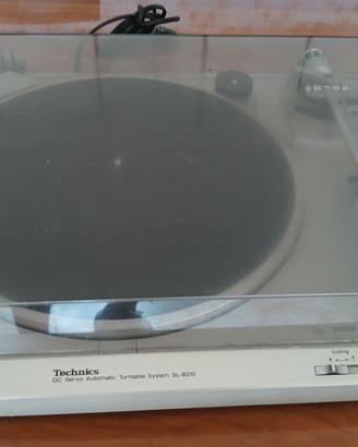 piatto giradischi -amplificatore -casse acustiche