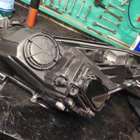 Fari anteriori Opel corsa D