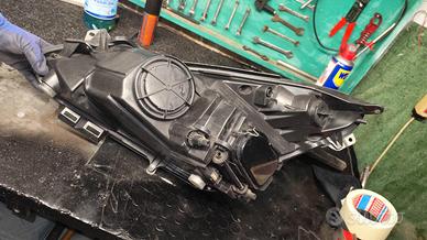 Fari anteriori Opel corsa D