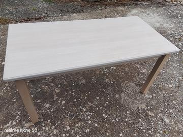 tavolo in legno 