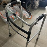 Deambulatore richiudibile