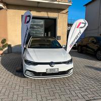 Volkswagen Golf Variant 2.0 TDI DSG Executive Blue