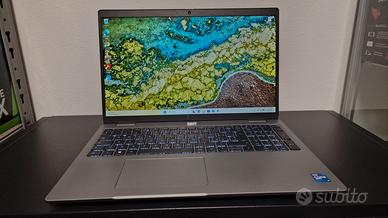 Dell Latitude I7 1185G7 32gb ram IrisXe IPS 15,6