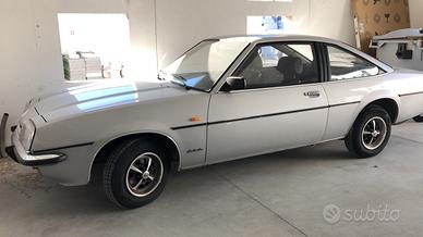 Opel manta 1.2 berlinetta