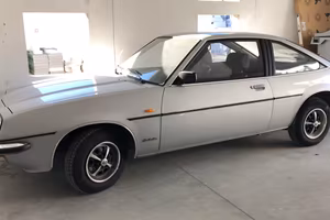 Opel manta 1.2 berlinetta