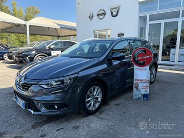 RENAULT Mégane Sporter dCi 8V 110 CV Energy Bus.