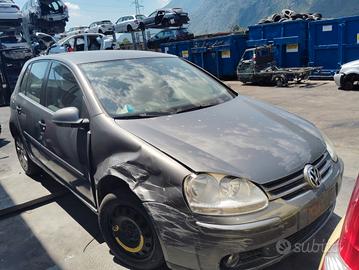 VOLKSWAGEN GOLF 5 1.9 TD 2005 BKC  PER RICAMBI