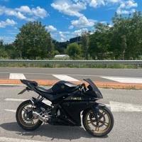 Yamaha yzf R 125 2010