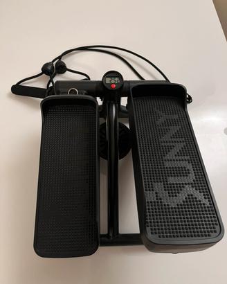 Mini stepper con bande elastiche e display
