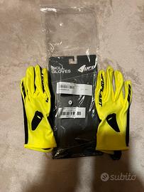 Guanti Ufo Skill Radial Fluo taglia S