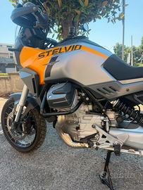 Moto Guzzi Stelvio 5/2024