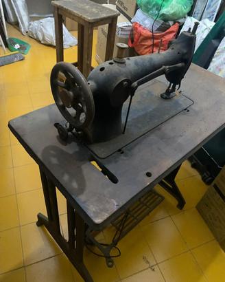 Macchina da cucire