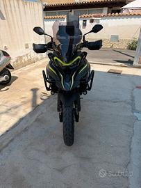 Benelli Trk 702x