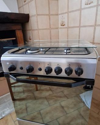 CUCINA A GAS INDESIT  4F INOX