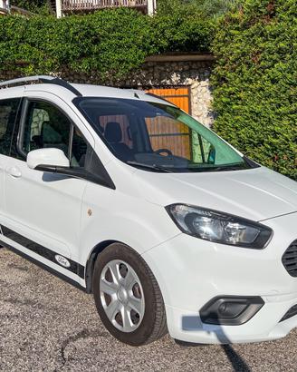 FORD Tourneo Courier - 2018