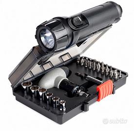 Kit Auto di Emergenza Black & Decker Set 30 Pezzi