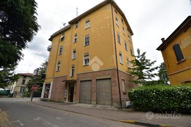 4 LOCALI A SALA BAGANZA