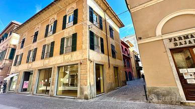 NEGOZIO A NOVI LIGURE