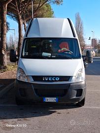 iveco  daily 