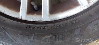 Pneumatici 215/55/R 16  più cerchi