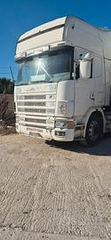 Scania 144 530