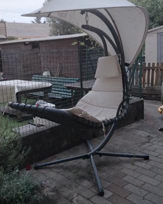 Sedia a dondolo da giardino