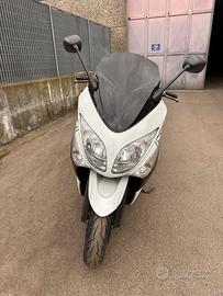 Yamaha T MAX WHITE MAX 500 2010