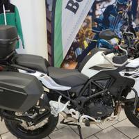 Benelli TRK 502 CON 3 BORSE