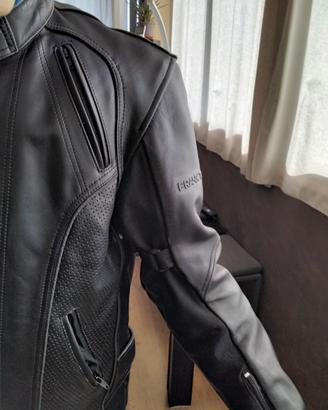 Giubbino in pelle da moto