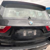 Baule posteriore BMW X3 modello E83 anno 2004