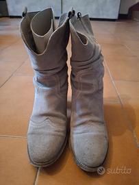 Stivaletti beige