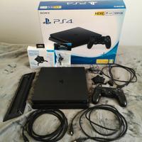 Ps4 Slim 500gb con accessori + Strike Pack Dominat