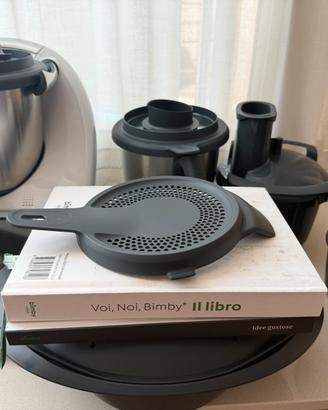 BIMBY TM6 VORWERK – COMPLETO DI ACCESSORI