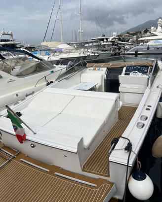 TORNADO 38 FLUSH DECK – 2 VOLVO PENTA KAD42 – MOTO