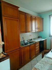 Cucina perfetta  misura 330 cm.