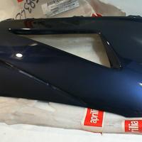 CARENA INF. DX. RST 1000 FUTURA APRILIA AP8158340