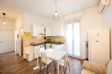 Stanza in appartamento a Milano