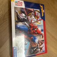 Puzzle Marvel Spider- man
