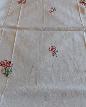 Tovaglia di Lino Finissimo per 8 - Ricami a Mano