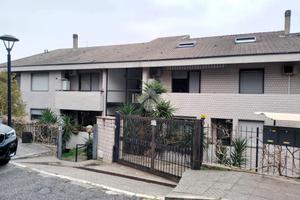 3 LOCALI A CASTROLIBERO