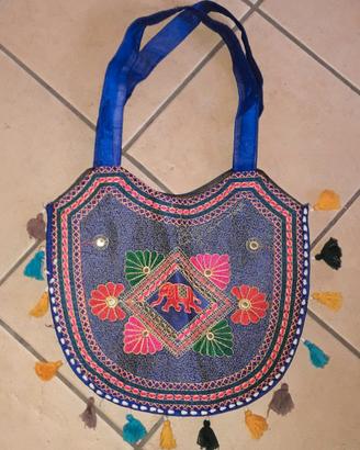 Borsa stile Rajasthani