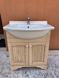 Mobiletto per bagno con lavandino e specchio