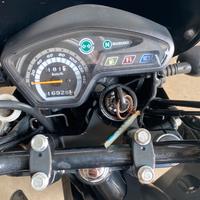Suzuki DR. 125 SM