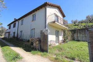 CASA SEMINDIPENDENTE A POGGIO MIRTETO