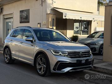 VOLKSWAGEN Tiguan 2.0TDI 150 DSG R-Line *69000KM