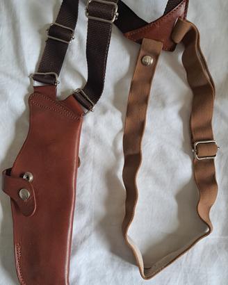 Fondina ascellare (shoulder holster) italiana 